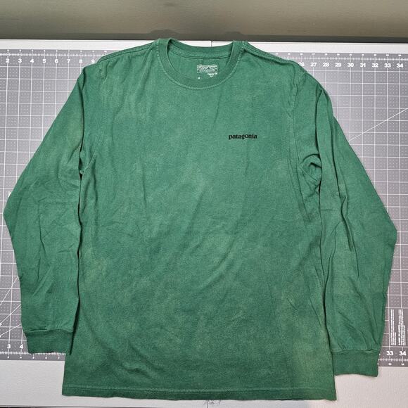 Patagonia Tshirt Mens Medium Green Organic USA Made Garment Dyed Faded Outdoors - Picture 1 of 11